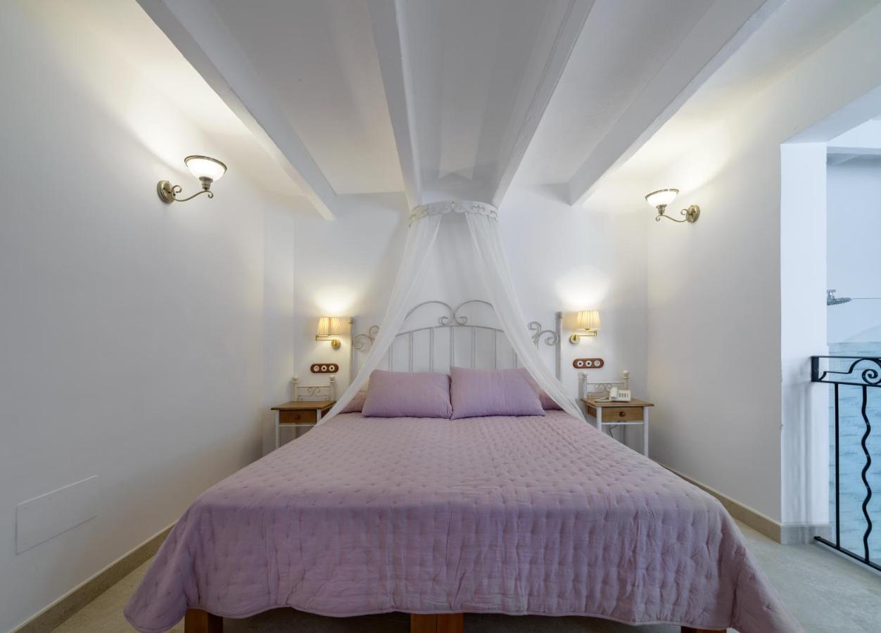 Seranova Luxury Hotel - Adults Only シウタデリャ エクステリア 写真